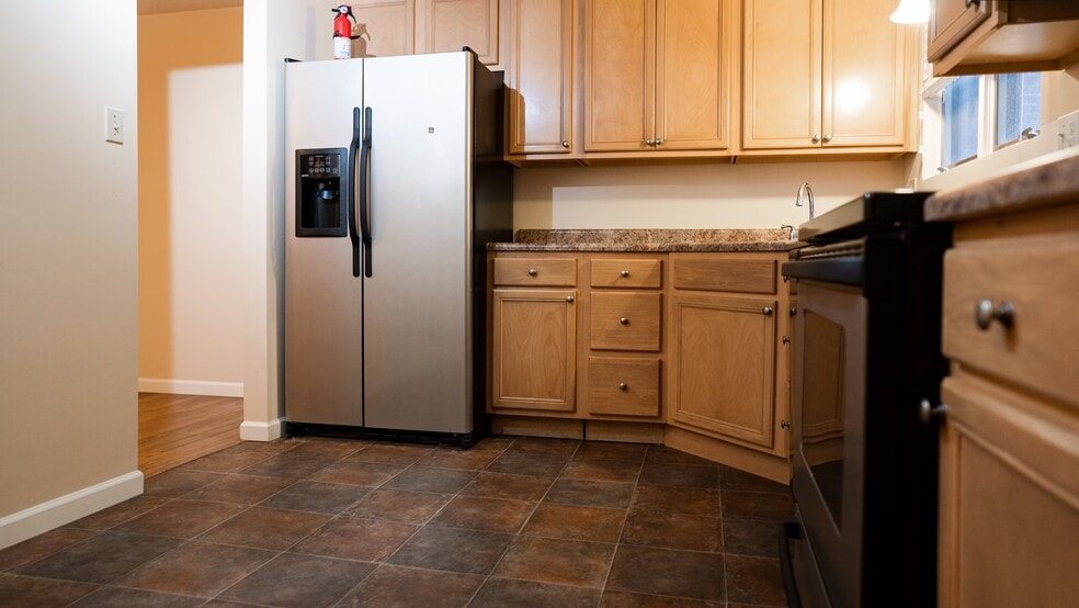 113-114 Noble Vista Dr, Greensburg, PA for sale - Building Photo - Image 3 of 18