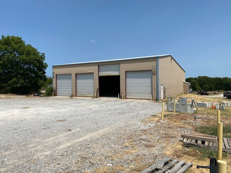4613 N FM 1417, Sherman, TX for sale - Building Photo - Image 3 of 11
