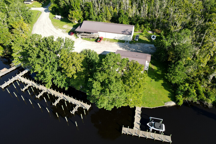 2018 Cotton Patch Rd, Chocowinity, NC à vendre - Photo principale - Image 1 de 1