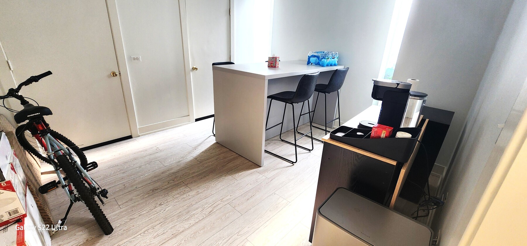 5701 N Sheridan Rd, Chicago, IL 60660 - Unit C03 -  - Interior Photo - Image 2 of 7