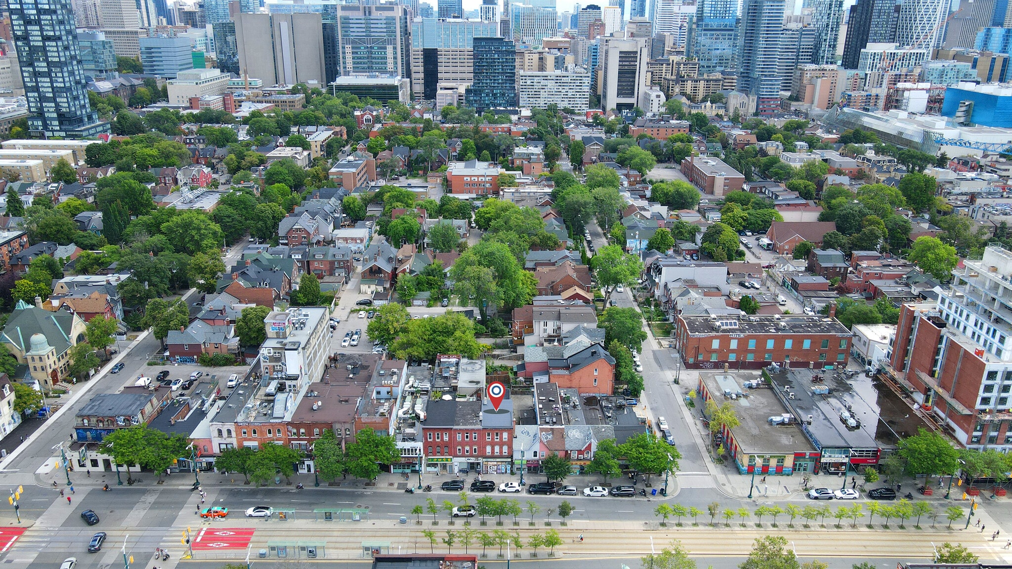 349 Spadina Av, Toronto, ON à vendre Photo du bâtiment- Image 1 de 37