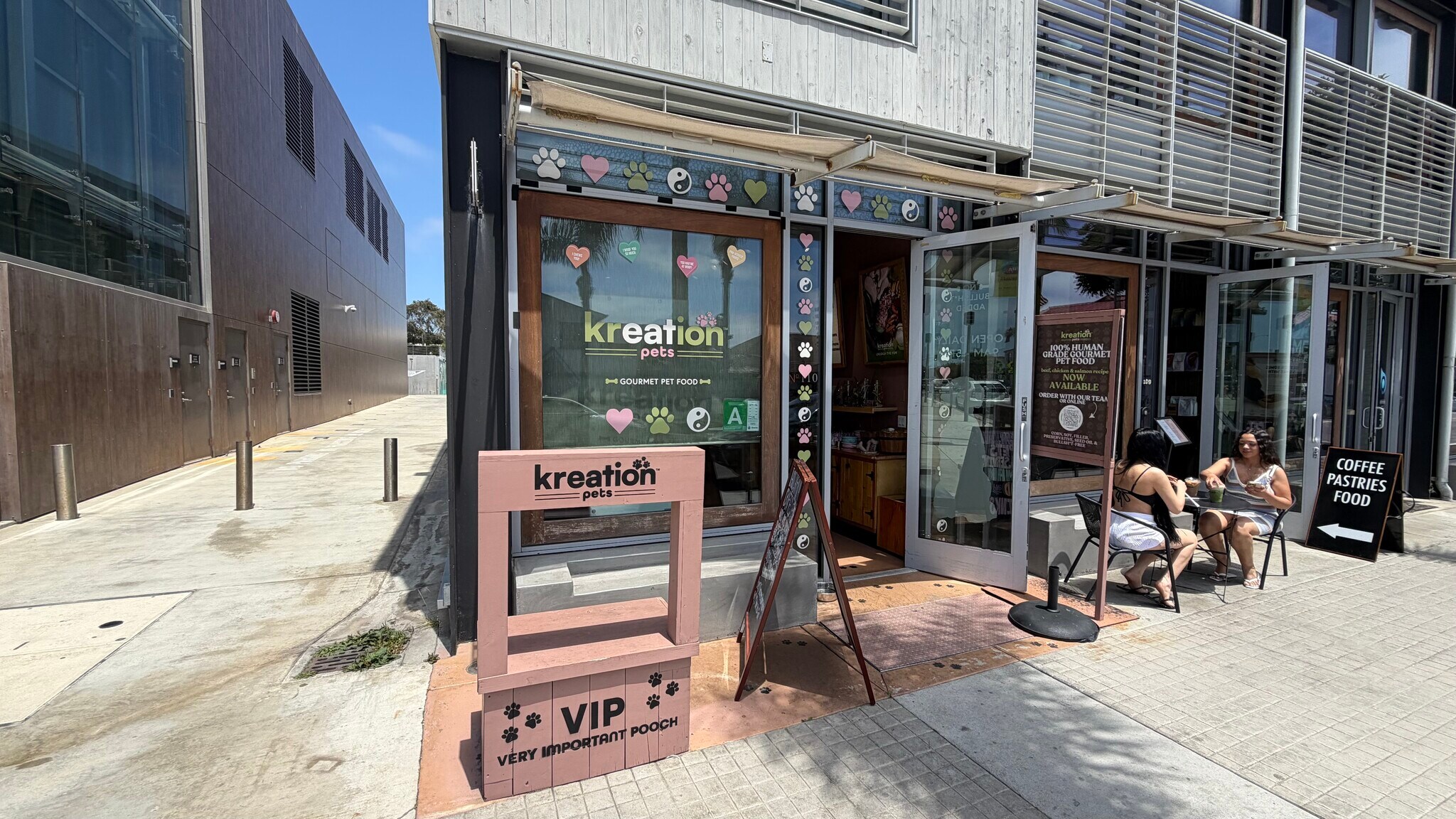 1300 Highland Ave, Manhattan Beach, CA à louer Photo du bâtiment- Image 1 de 9