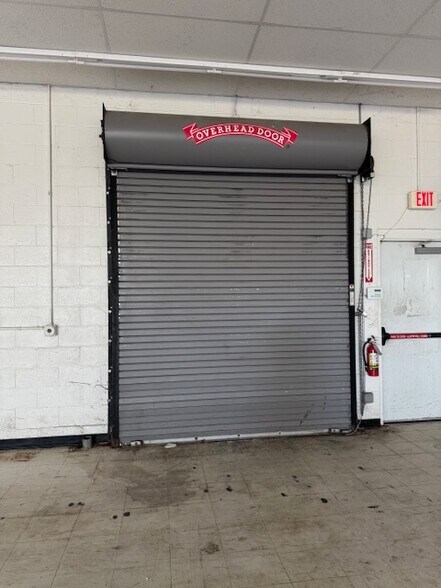 1220 Shelburne Rd, South Burlington, VT à louer - Photo du bâtiment - Image 3 de 10