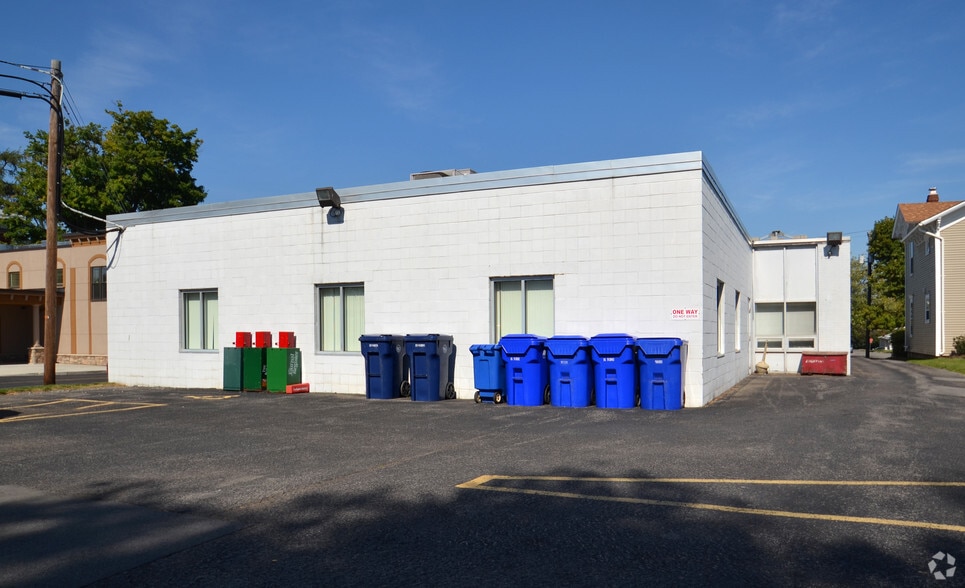 170 East Ave, Lockport, NY for lease - Building Photo - Image 3 of 19