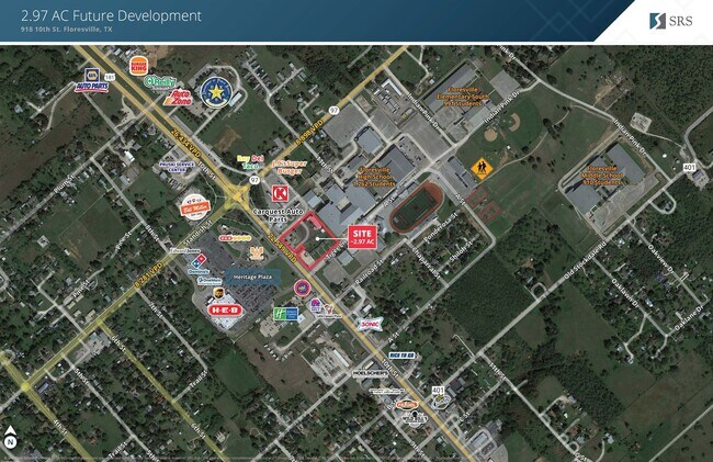 Plus de détails pour 918 10th St, Floresville, TX - Terrain à louer
