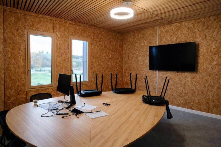 Flex in Saint-Orens-de-Gameville for sale - Interior Photo - Image 2 of 4