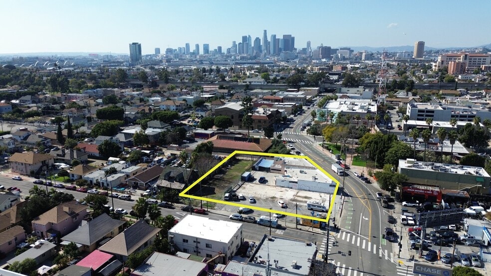 1st & Breed Portfolio portfolio of 4 properties for sale on LoopNet.ca - Building Photo - Image 1 of 1