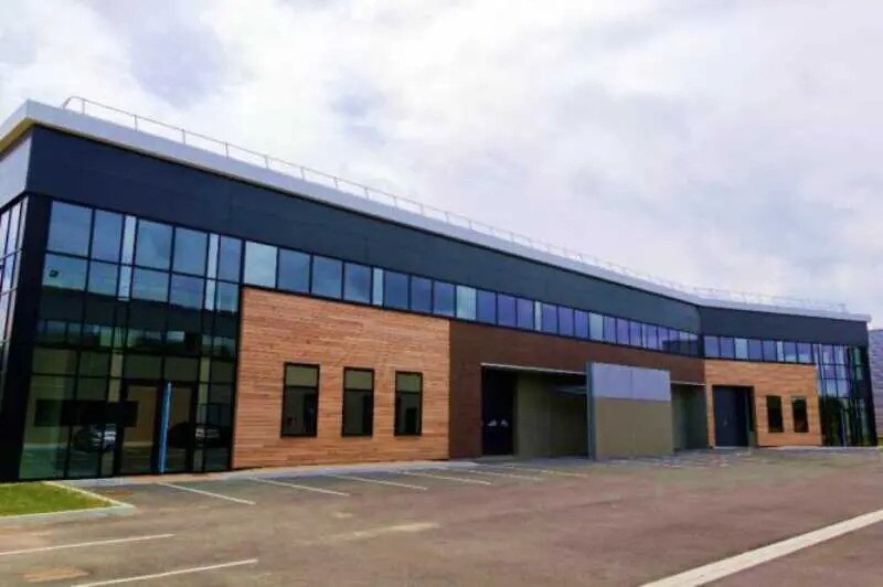 Bureau dans Sucy-en-Brie à louer - Photo du bâtiment - Image 3 de 7