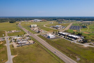 233 Parkstone Place, Jackson, TN for lease Building Photo- Image 2 of 16