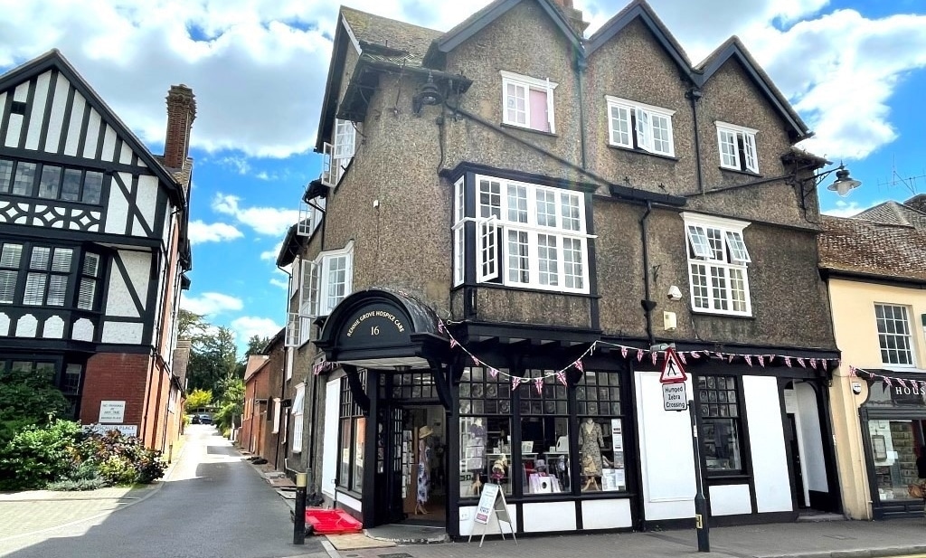 16-17 High St, Tring à louer Photo du bâtiment- Image 1 de 5