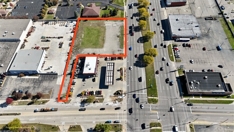 13400 W 8 Mile Rd, Oak Park, MI à vendre - Photo du bâtiment - Image 2 de 7