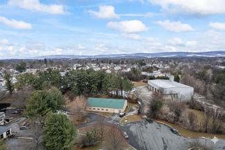 Plus de détails pour 105 E Cornwell Ln, Purcellville, VA - Industriel à vendre