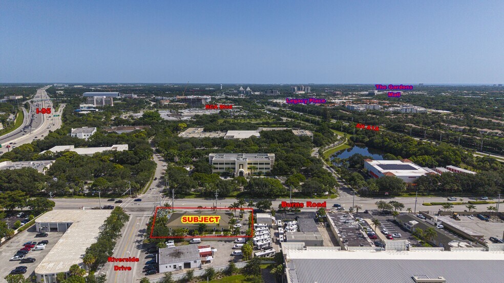 3896 Burns Rd, Palm Beach Gardens, FL à vendre - Photo du bâtiment - Image 2 de 7