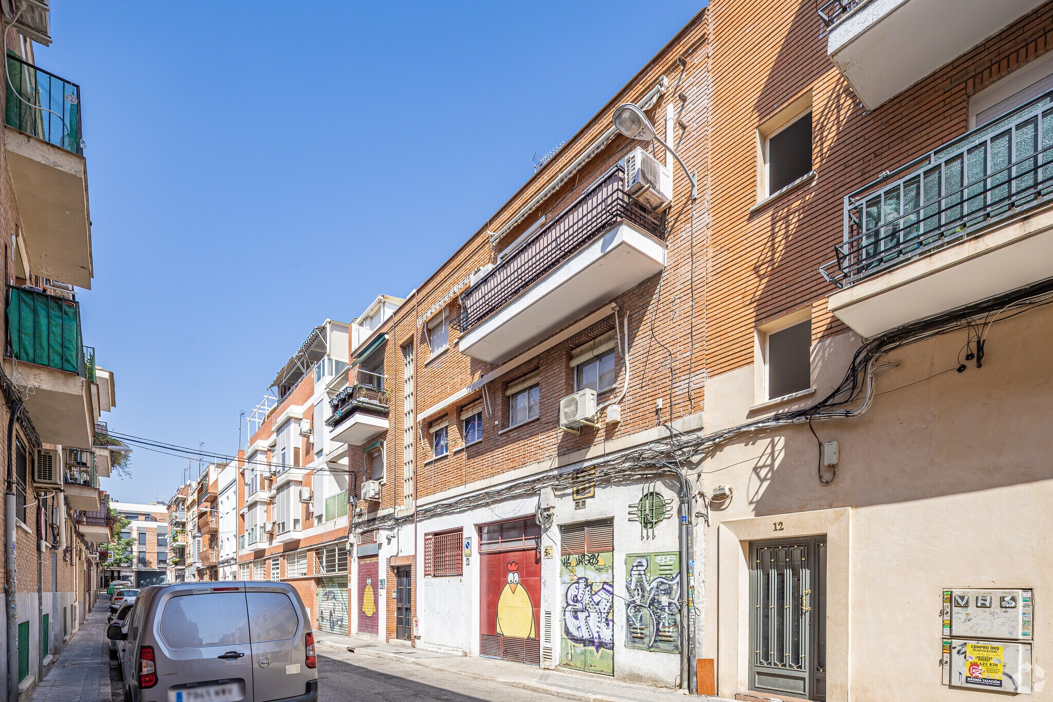 Multifamily in Madrid, Madrid for sale Primary Photo- Image 1 of 3