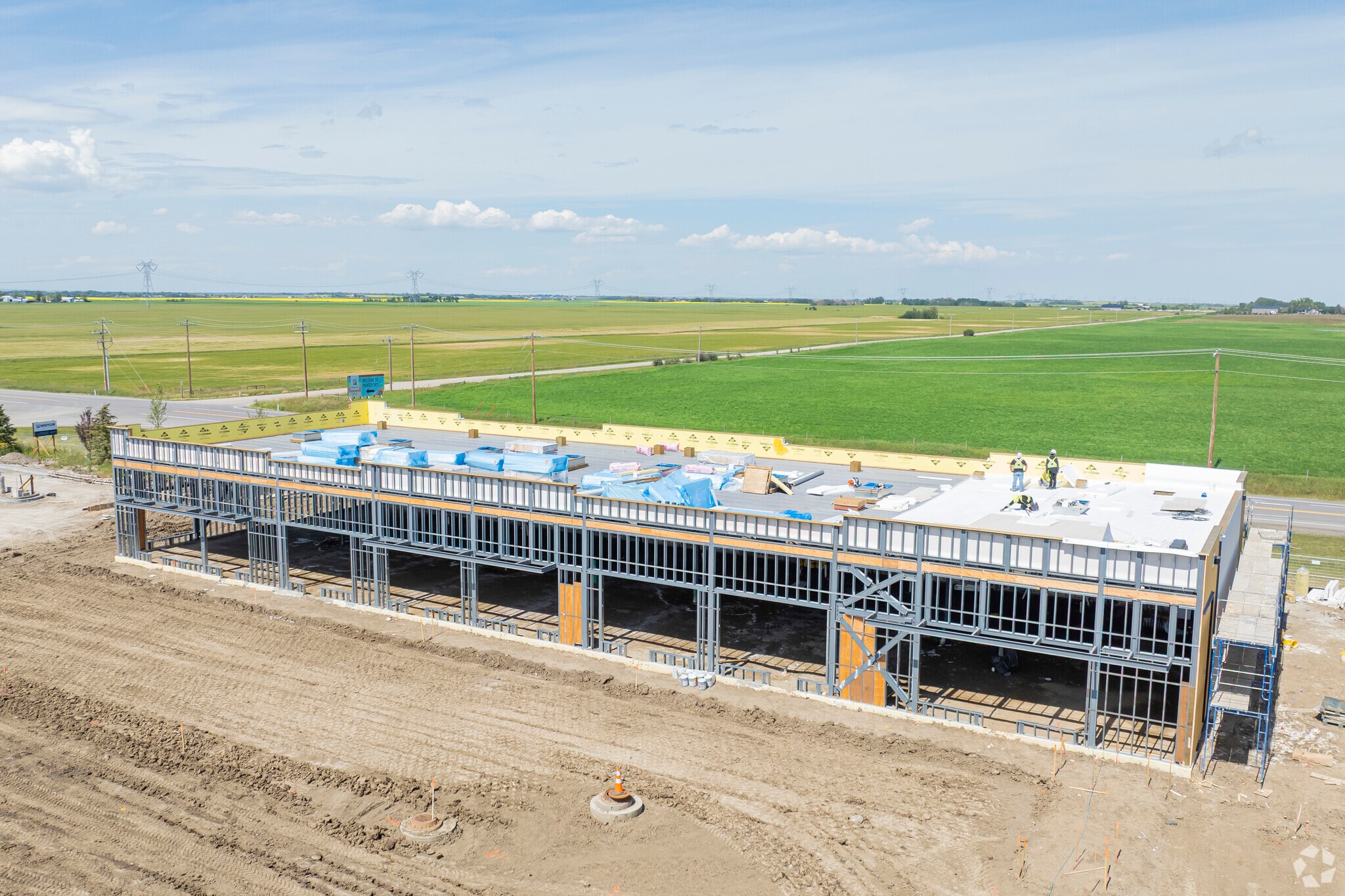 272257 Glenmore Trl SE, Rocky View No 44, AB for lease Primary Photo- Image 1 of 3