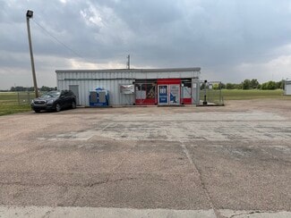 More details for 31 NE 30 Rd, Great Bend, KS - Specialty for Sale