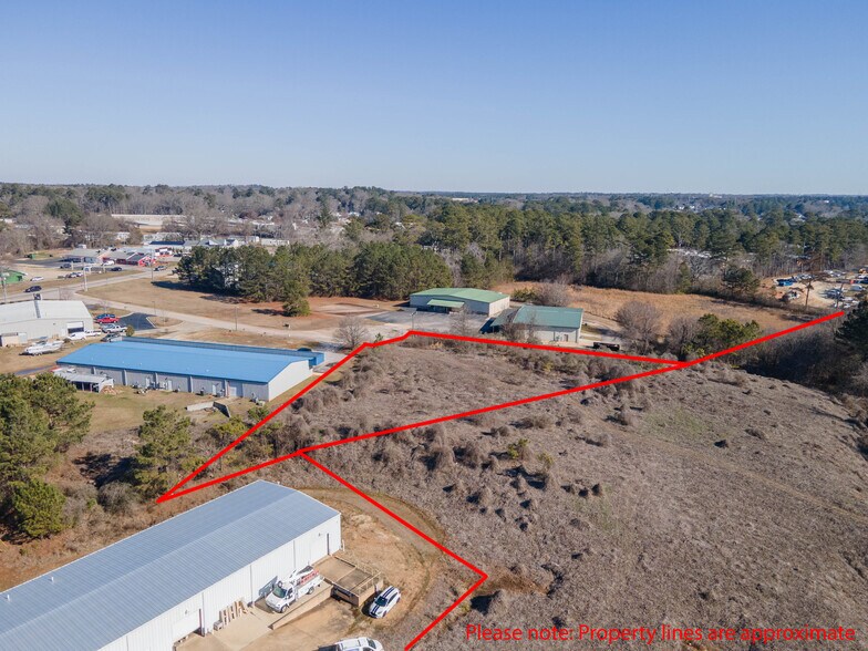 106 Sage Commercial Dr, Lagrange, GA à vendre - Photo du bâtiment - Image 3 de 20