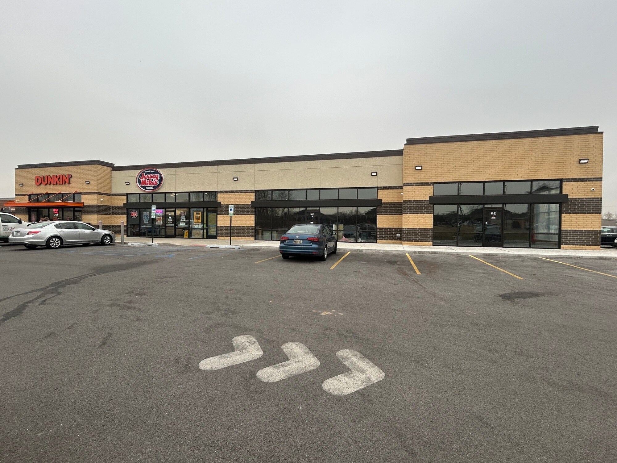 275 US 30, Schererville, IN à louer Photo principale- Image 1 de 13