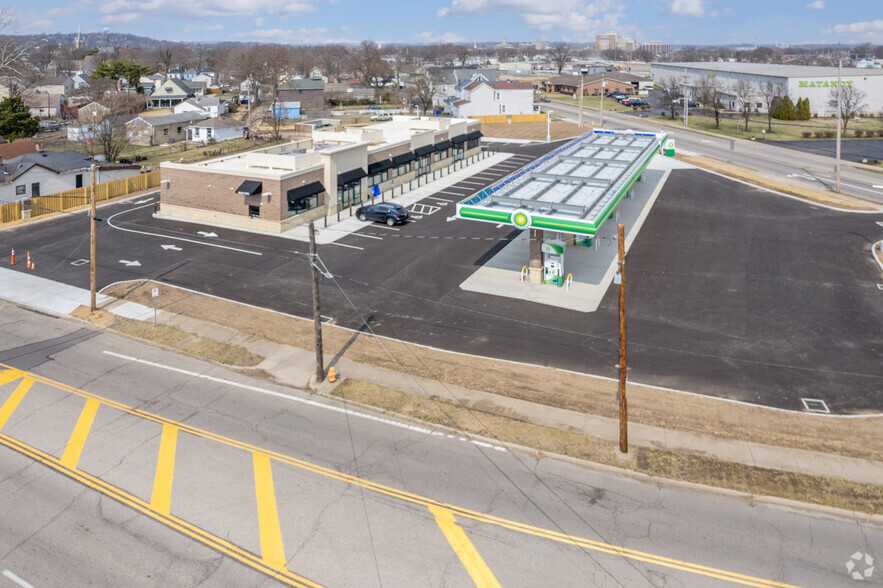 1157 Central Ave, Hamilton, OH for lease - Aerial - Image 2 of 4