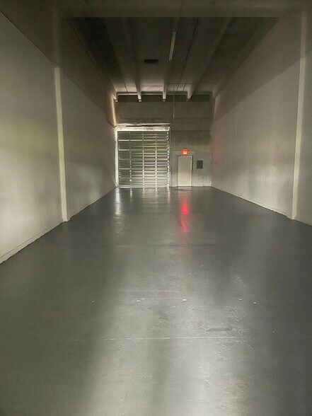 4500 N Hiatus Rd, Sunrise, FL à louer - Photo du bâtiment - Image 3 de 7