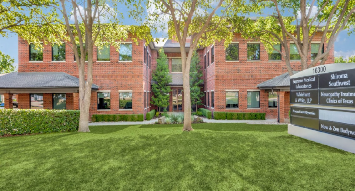 16300 Addison Rd, Addison, TX à louer Photo principale- Image 1 de 24