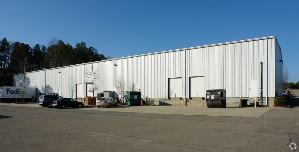 4108 Atlantic Ave, Raleigh, NC à louer - Photo du bâtiment - Image 2 de 2