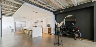 Plus de détails pour 2 Primrose Ave, Toronto, ON - Industriel à vendre