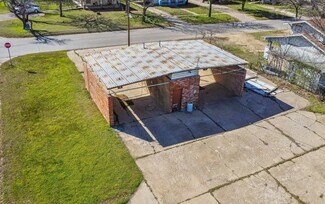 Plus de détails pour 202 N 5th St, Okemah, OK - Spécialité à vendre