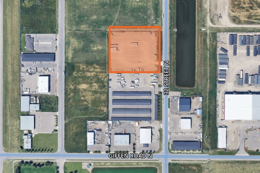 3790 32nd St N, Lethbridge, AB à vendre - Aérien - Image 2 de 2