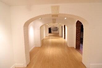 218 7th St SE, Washington, DC for lease Interior Photo- Image 2 of 28