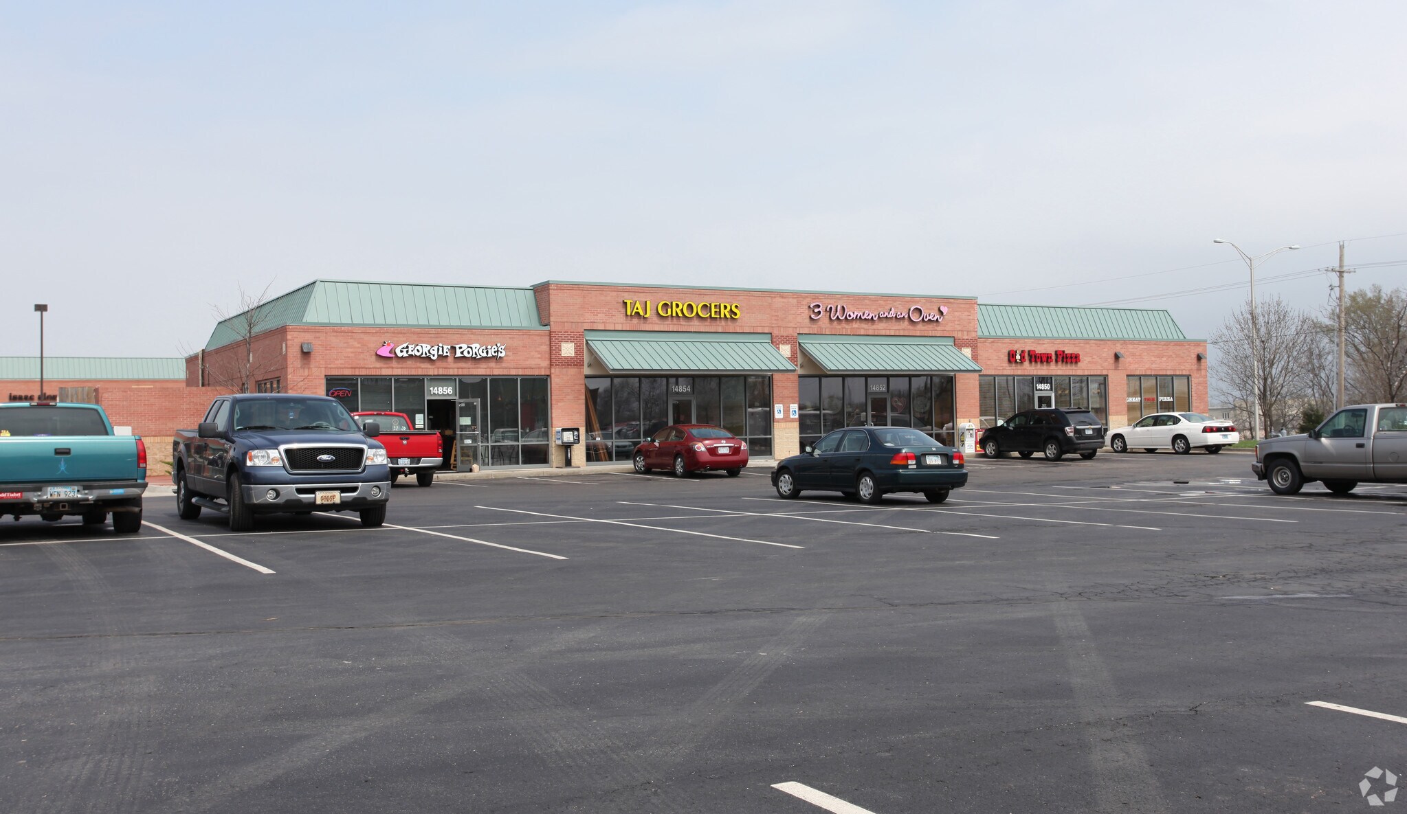14850-14856 Metcalf Ave, Overland Park, KS for lease Primary Photo- Image 1 of 4