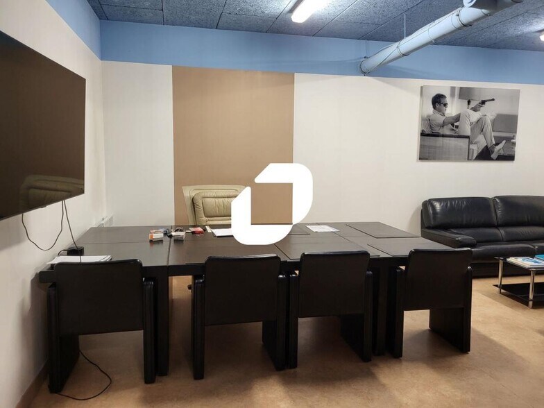 Office in Lille for sale - Building Photo - Image 3 of 6