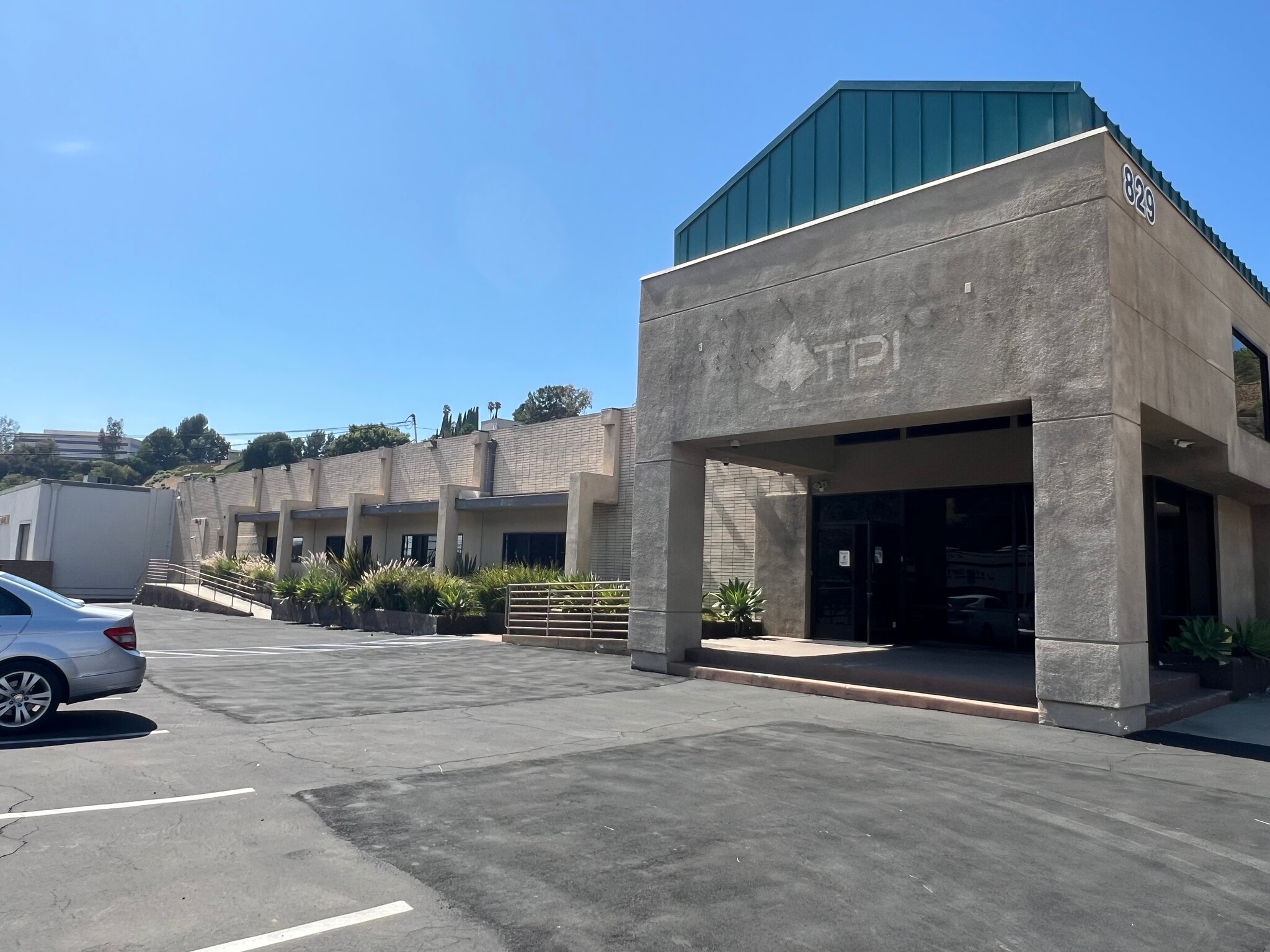 829 Monterey Pass Rd, Monterey Park, CA for sale Building Photo- Image 1 of 1