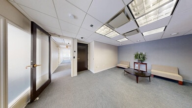 215 Washington St, Watertown, NY à louer Numérisation 3D de Matterport- Image 1 de 19