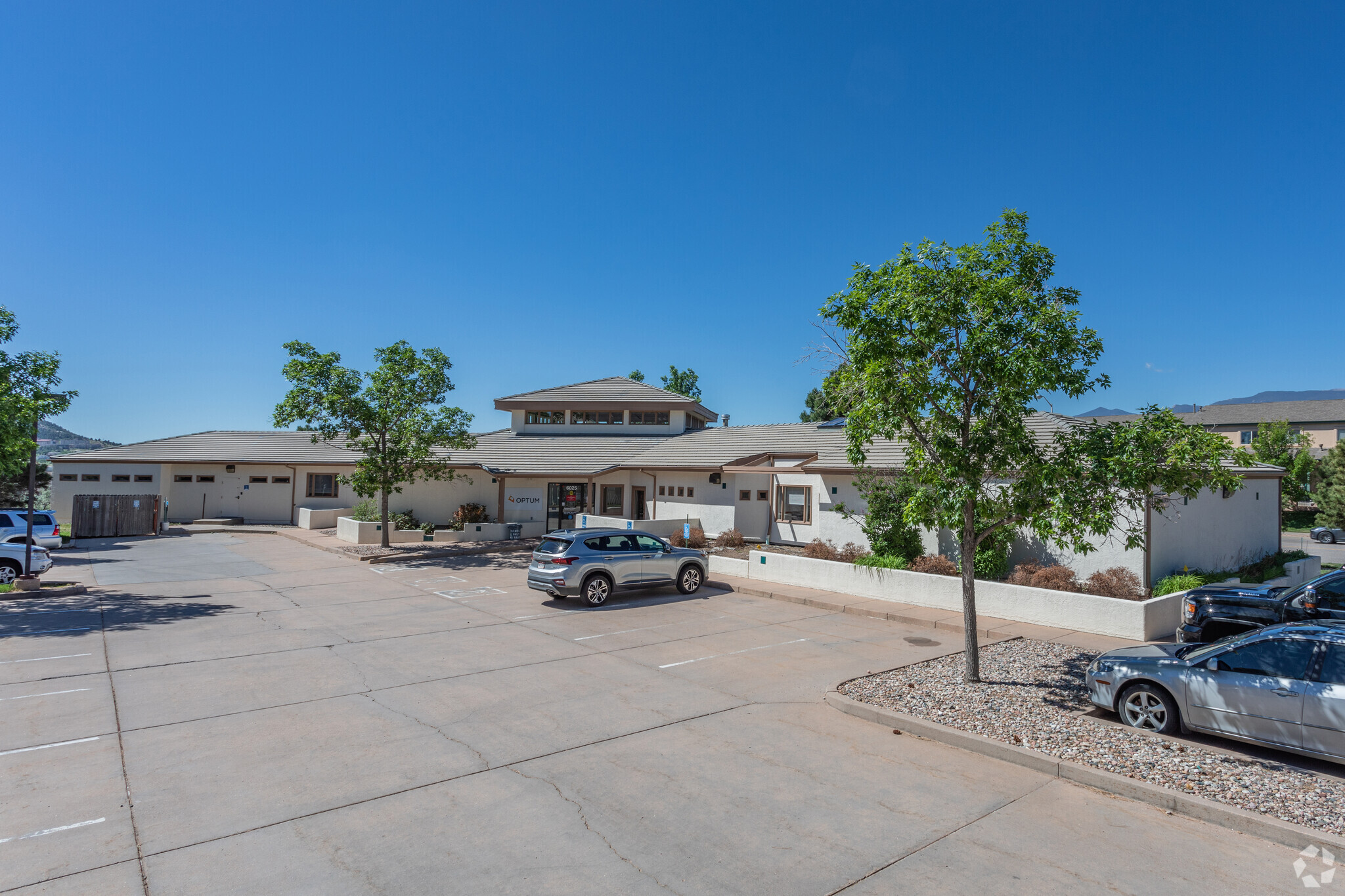 6025 Delmonico Dr, Colorado Springs, CO for sale Primary Photo- Image 1 of 1