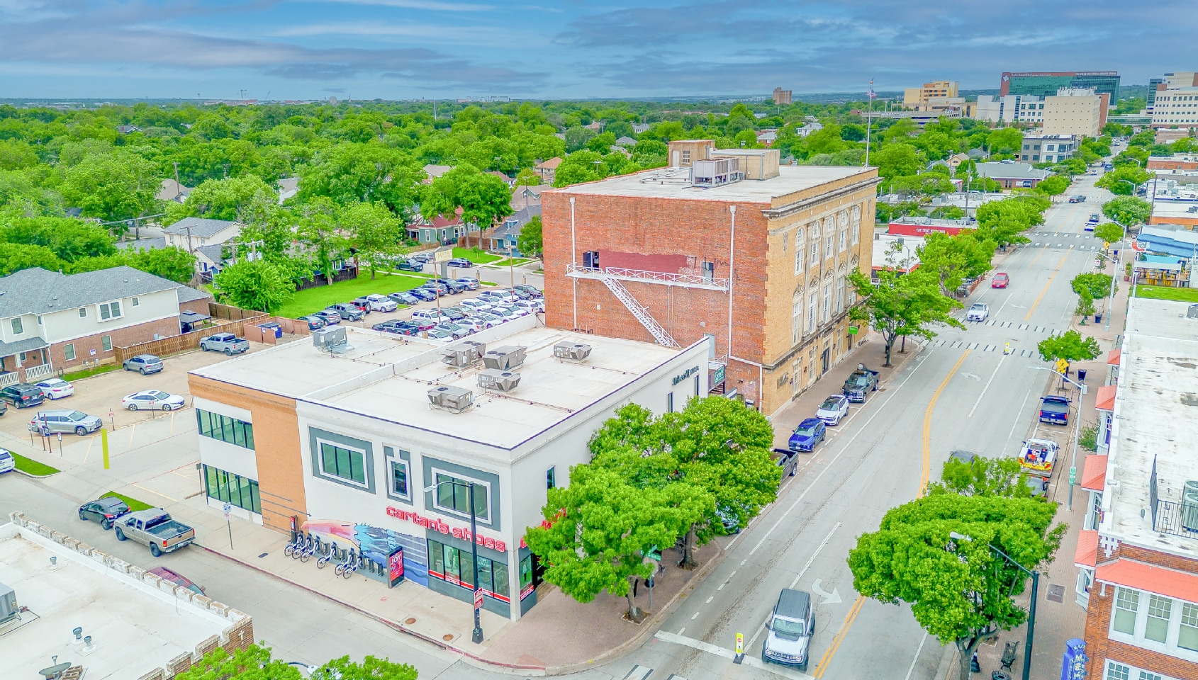 1201 W Magnolia Ave, Fort Worth, TX à louer Photo intérieure- Image 1 de 7