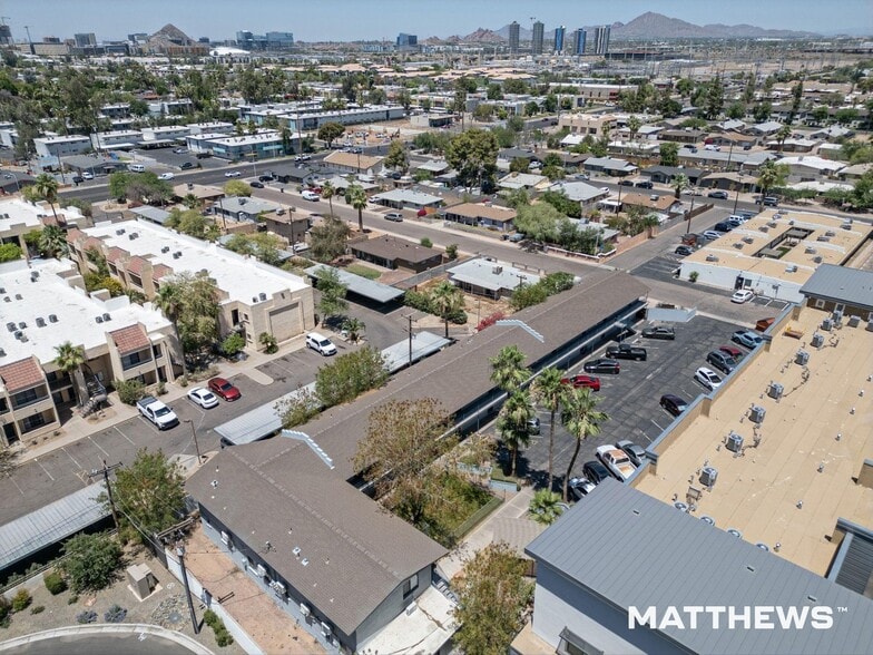 1827 E Lemon St, Tempe, AZ à vendre - Photo du bâtiment - Image 2 de 3