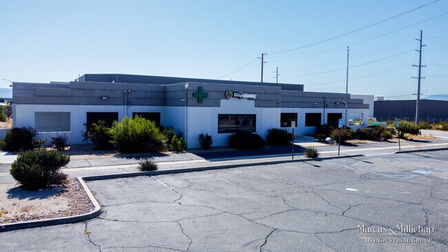 More details for 690 W Garnet Ave, Palm Springs, CA - Flex for Sale