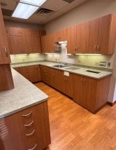 103 S Greenleaf Ave, Gurnee, IL for lease Interior Photo- Image 2 of 4