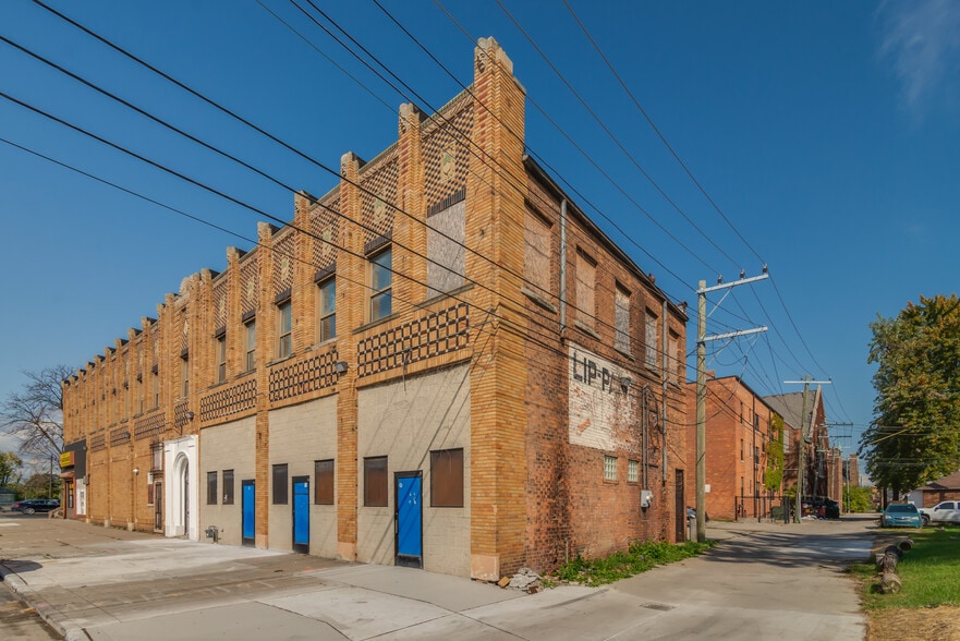 14400 Jefferson Ave, Detroit, MI for sale - Building Photo - Image 3 of 17