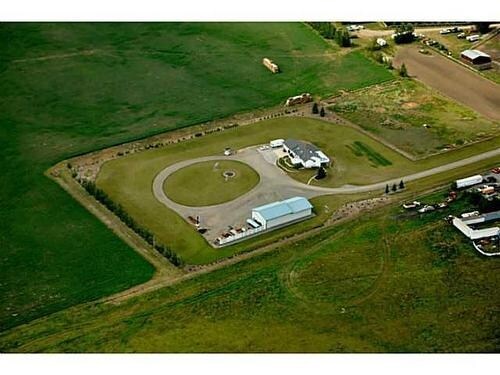 394040 64th St E, Okotoks, AB à vendre Photo principale- Image 1 de 1