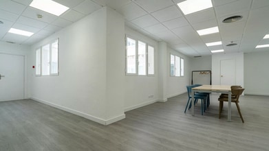 Office in Alcobendas, Madrid for lease Interior Photo- Image 1 of 15