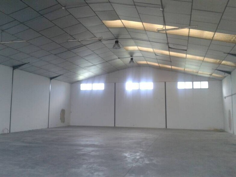 Diables, Ontinyent, Poligono, 84, Ontinyent, Valencia for lease - Building Photo - Image 1 of 1
