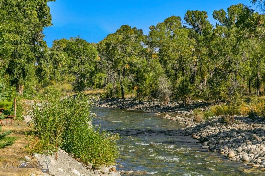 257 Main Boulder Rd, Big Timber, MT à vendre - Photo du bâtiment - Image 3 de 35