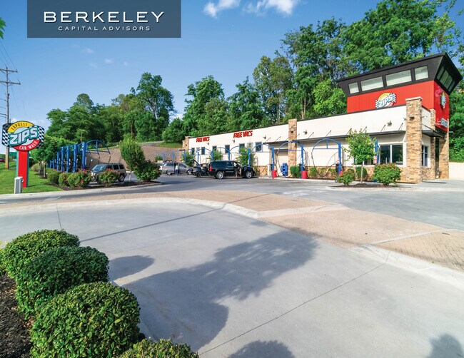 More details for 3805 Wards Rd, Lynchburg, VA - Specialty for Sale