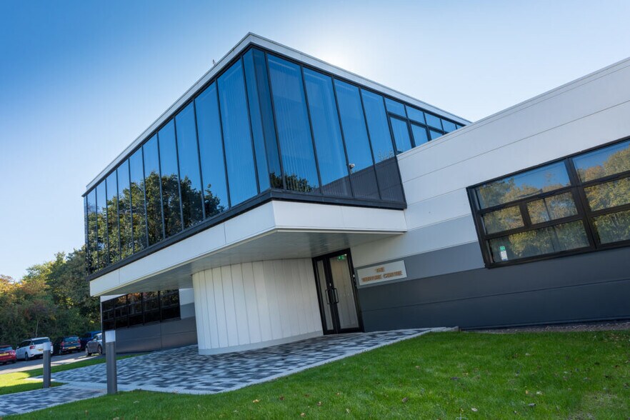 Sir William Lyons Rd, Coventry à louer - Photo du bâtiment - Image 1 de 5