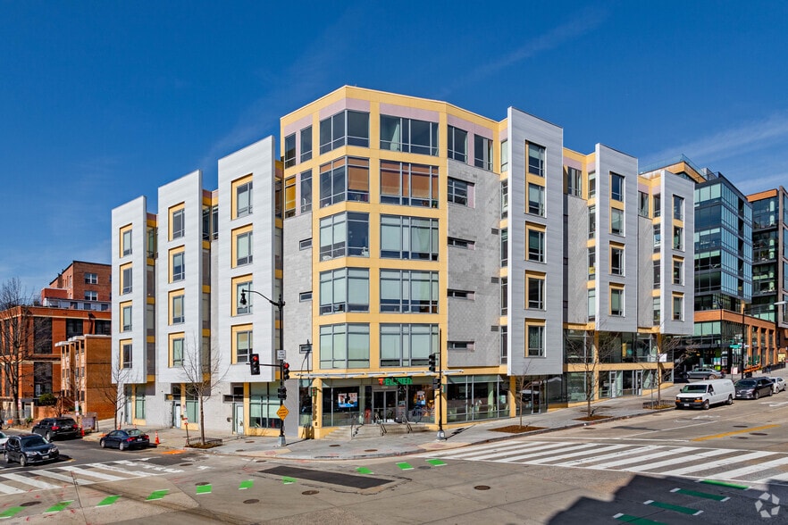 2300 14th St NW, Washington, DC à louer - Photo principale - Image 1 de 5