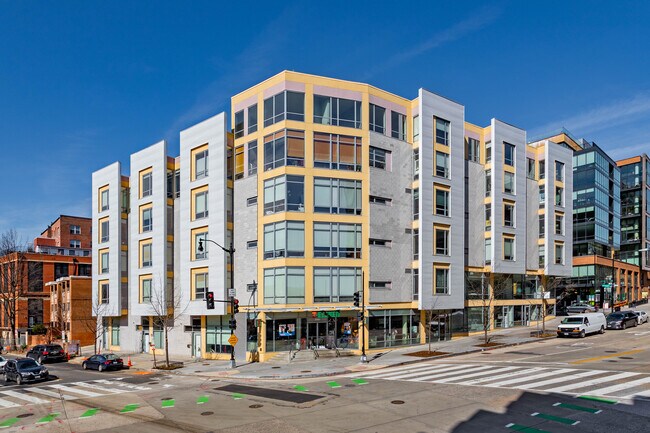 Plus de détails pour 2300 14th St NW, Washington, DC - Bureau/Commerce de détail, Commerce de détail à louer