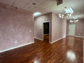 2908 Oak Lake Blvd, Charlotte, NC à louer Photo intérieure- Image 2 de 11