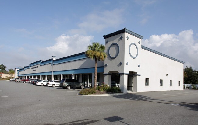 Plus de détails pour 208 Scranton Connector, Brunswick, GA - Bureau/Commerce de détail à louer